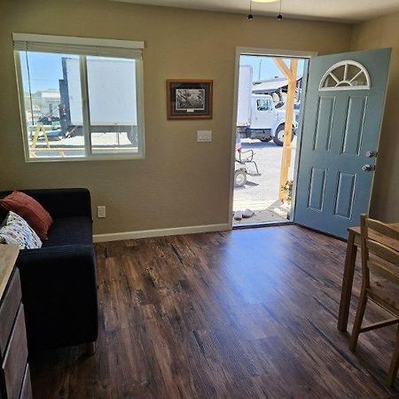 Tiny Cabin #19 American Trails Quartzsite エクステリア 写真